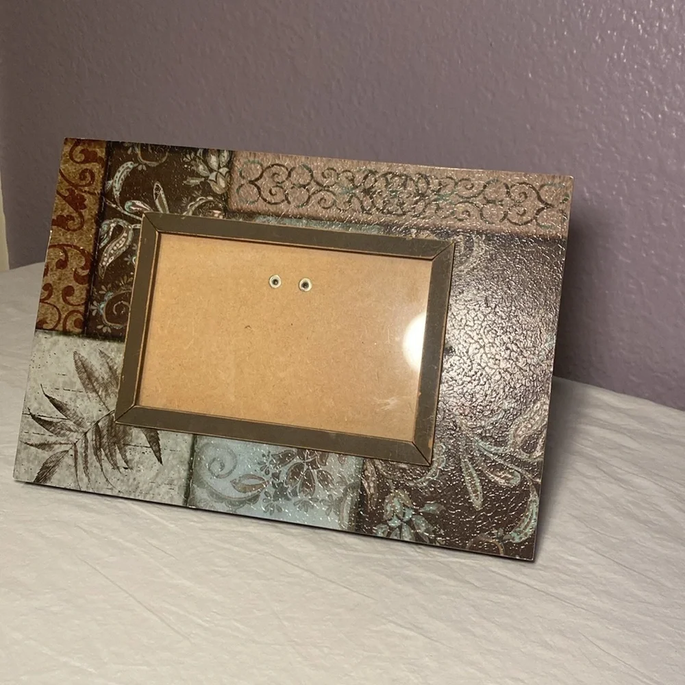 Early 2000s Themed Decorative Horizontal Tabletop Photo Frame 4x6 EUC